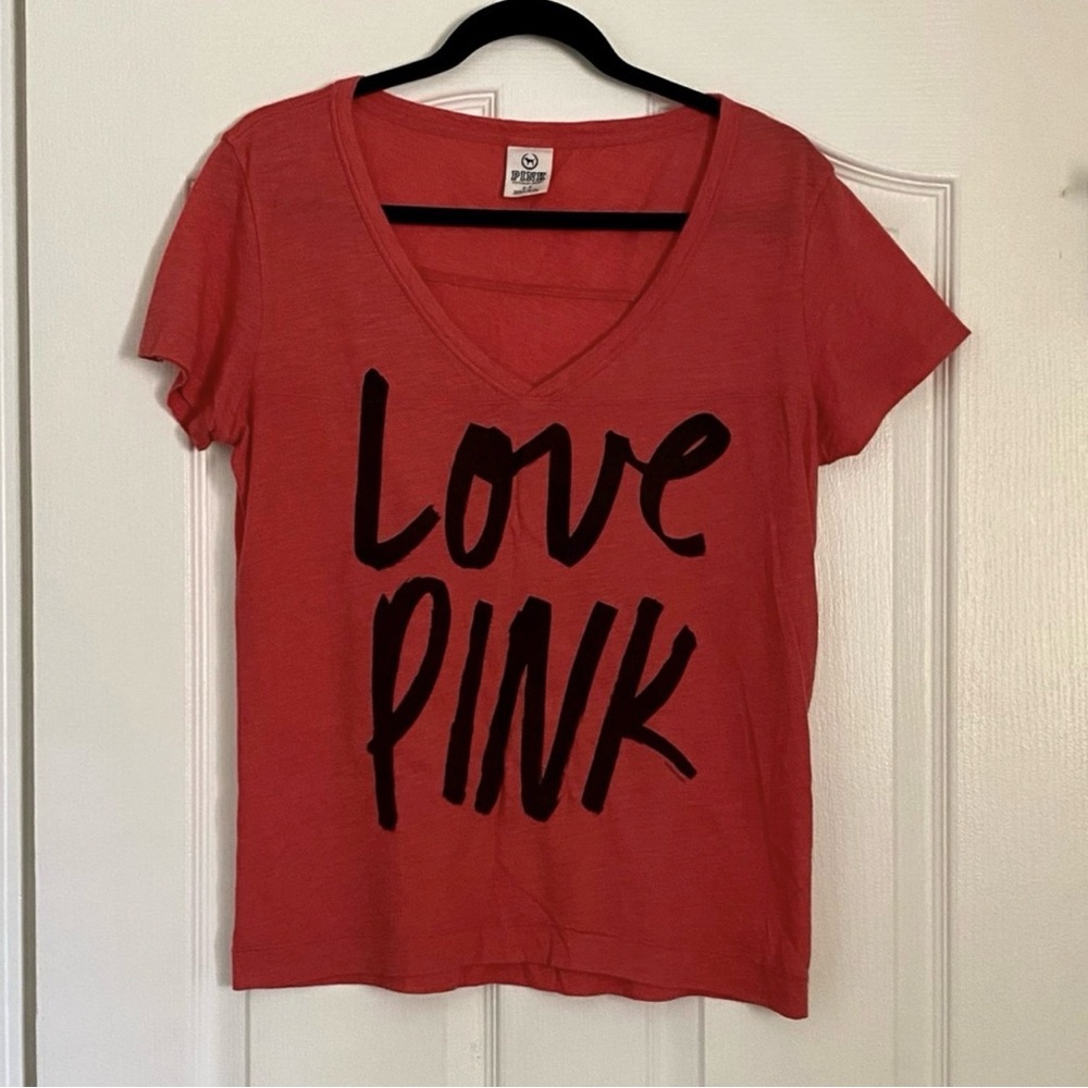 PINK Victoria's Secret Coral V-Neck 'Love PINK' Graphic Tee